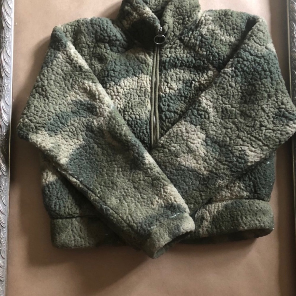 Soft Holister fleece zip up jacket